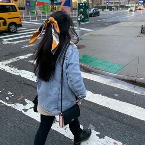 Meet your Posher, Liana